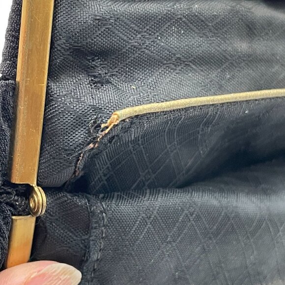 Vintage Pleated Satin Flower Clasp Handled Framed Evening Bag with Coin Purse - Picture 8 of 10